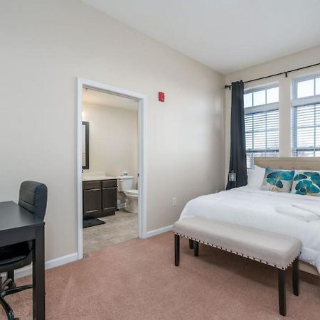 Private Bedroom Downtown Indy - Shared Indianapolis Ngoại thất bức ảnh