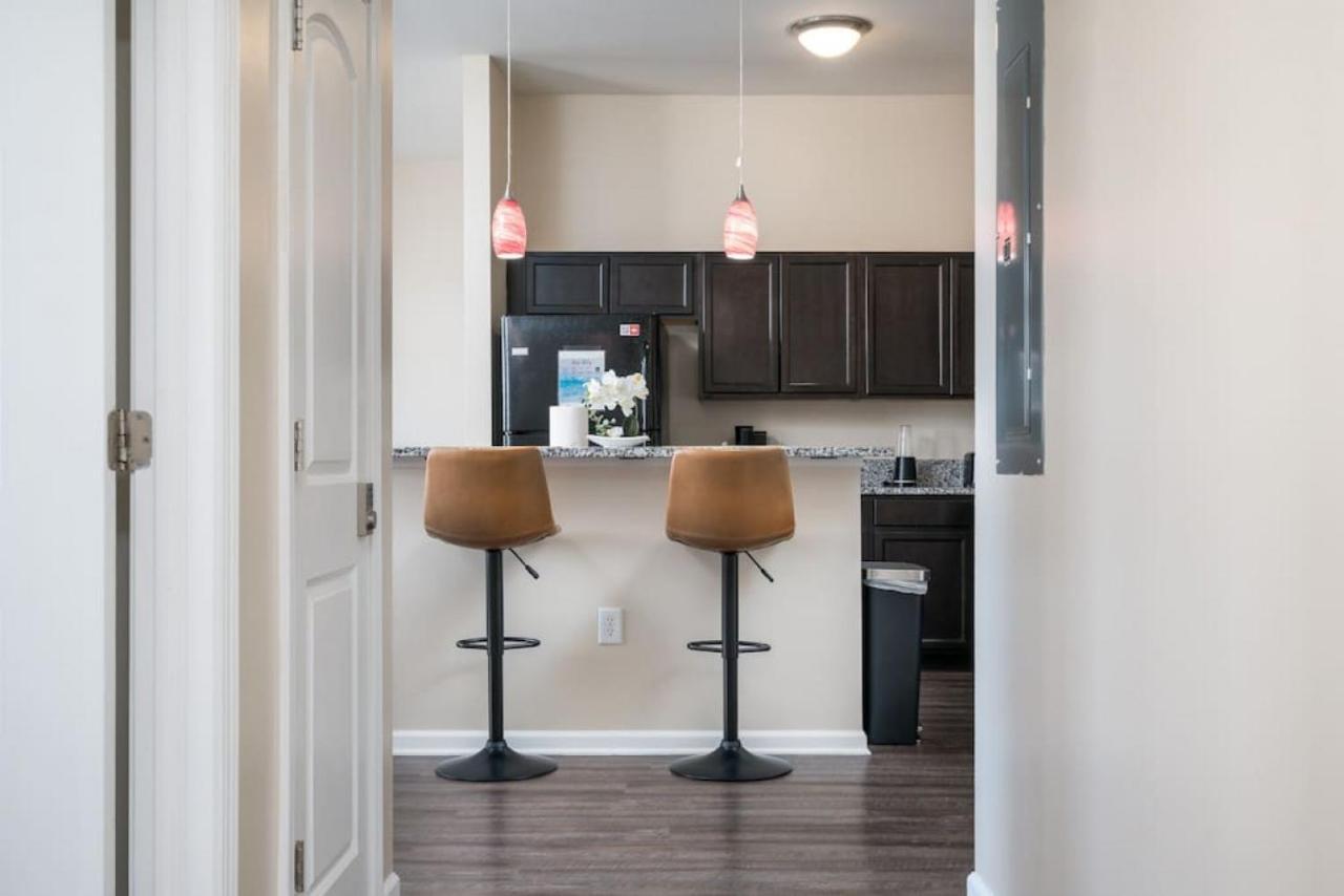 Private Bedroom Downtown Indy - Shared Indianapolis Ngoại thất bức ảnh